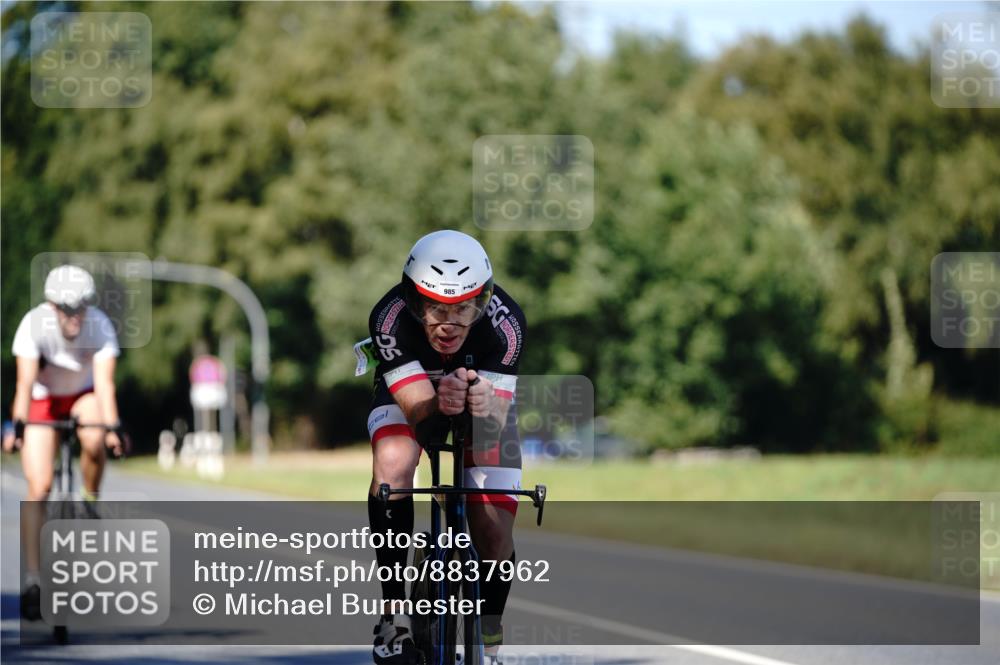 07.09.2025 - 19. Norderstedt Triathlon Michael Burmester http://msf.ph/oto/8837962 07.09.2025 14:24:02 Radfahren 985, 1039, 1431 meine-sportfotos.de