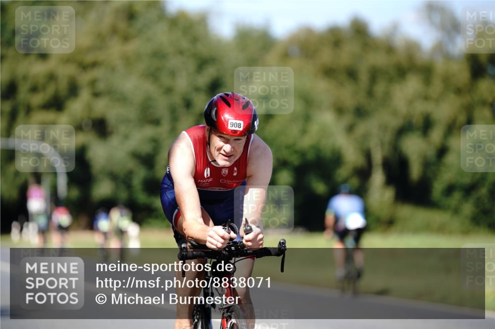 07.09.2025 - 19. Norderstedt Triathlon Michael Burmester http://msf.ph/oto/8838071 07.09.2025 14:25:07 Radfahren 908, 1019, 1478 meine-sportfotos.de