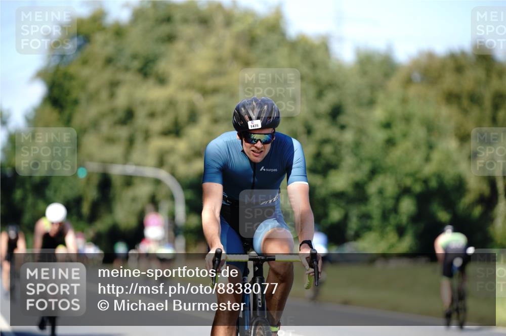 07.09.2025 - 19. Norderstedt Triathlon Michael Burmester http://msf.ph/oto/8838077 07.09.2025 14:25:10 Radfahren 908, 1017, 1478 meine-sportfotos.de