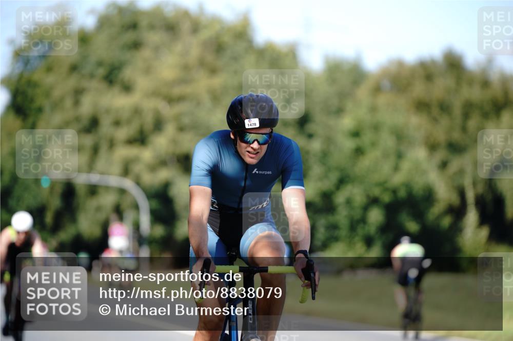 07.09.2025 - 19. Norderstedt Triathlon Michael Burmester http://msf.ph/oto/8838079 07.09.2025 14:25:10 Radfahren 908, 1017, 1478 meine-sportfotos.de