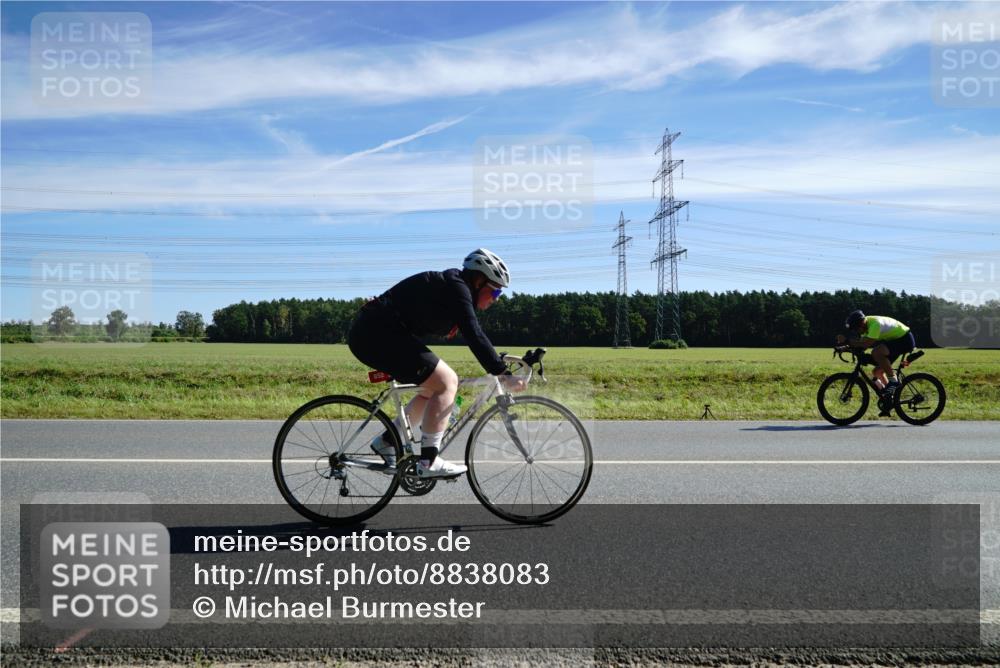 07.09.2025 - 19. Norderstedt Triathlon Michael Burmester http://msf.ph/oto/8838083 07.09.2025 12:05:06 Radfahren 852 meine-sportfotos.de