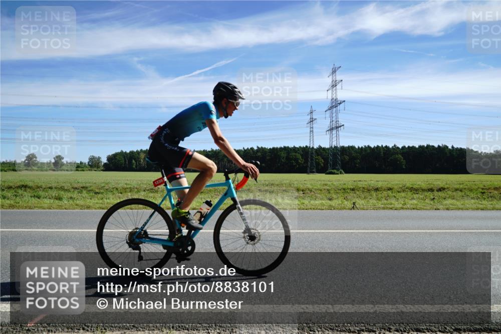 07.09.2025 - 19. Norderstedt Triathlon Michael Burmester http://msf.ph/oto/8838101 07.09.2025 12:05:13 Radfahren 168, 697, 1239 meine-sportfotos.de