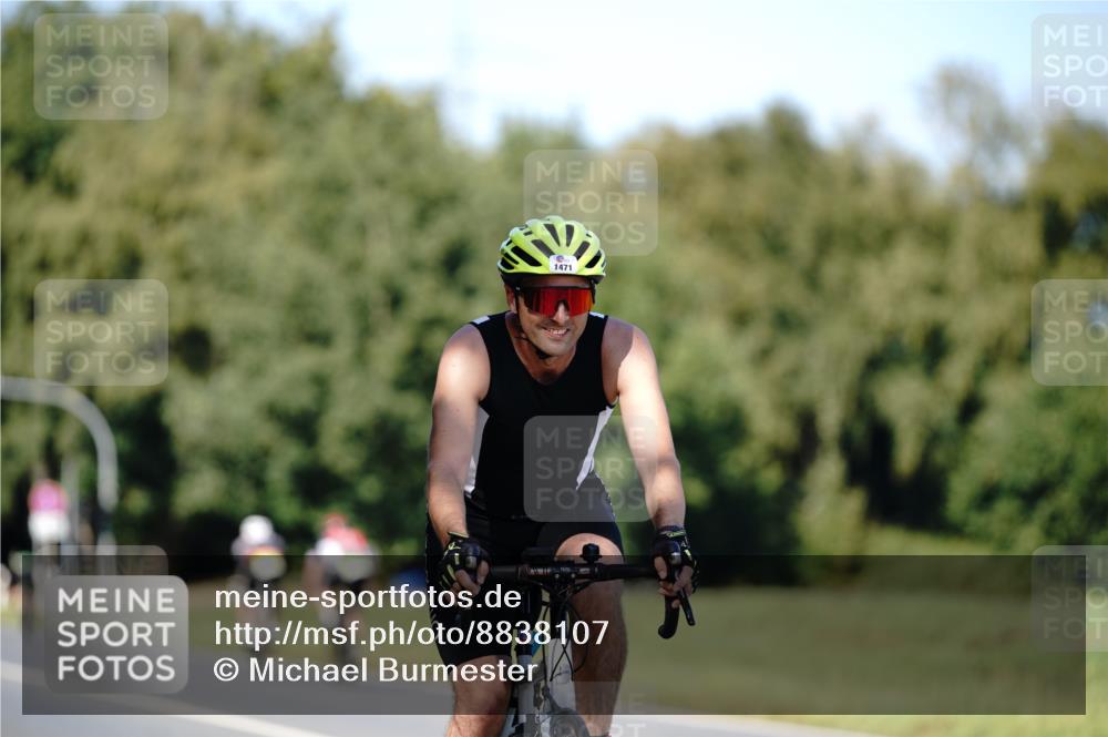 07.09.2025 - 19. Norderstedt Triathlon Michael Burmester http://msf.ph/oto/8838107 07.09.2025 14:25:35 Radfahren 1471 meine-sportfotos.de