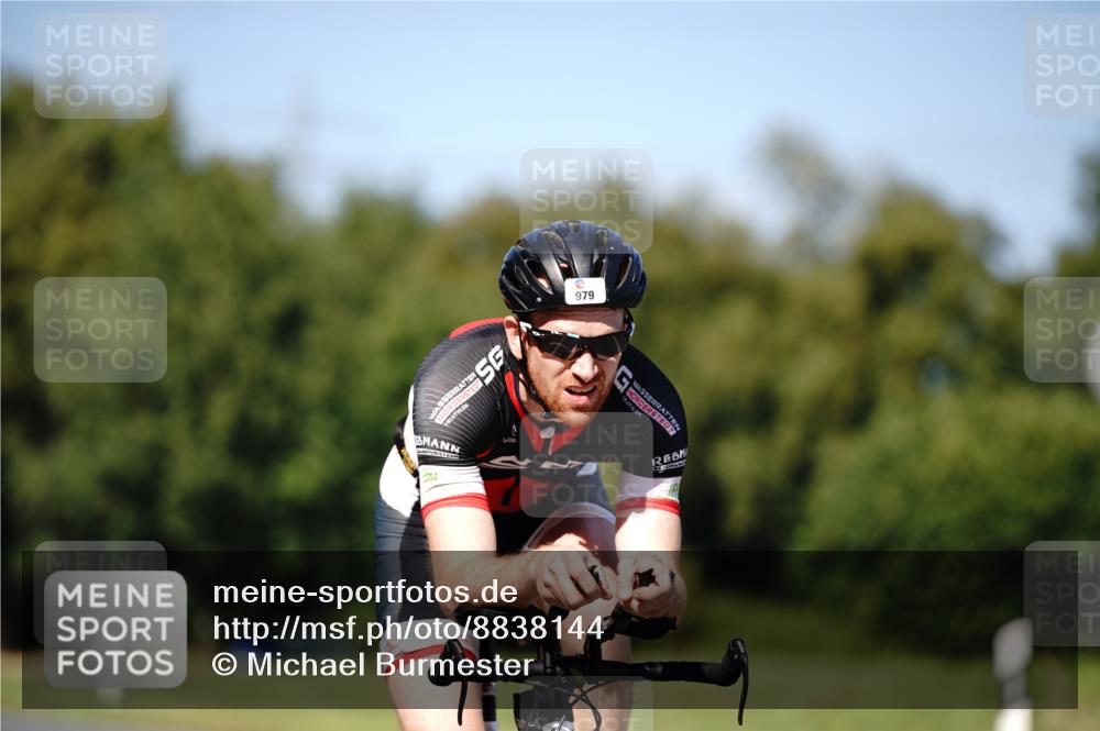 07.09.2025 - 19. Norderstedt Triathlon Michael Burmester http://msf.ph/oto/8838144 07.09.2025 14:26:08 Radfahren 979 meine-sportfotos.de