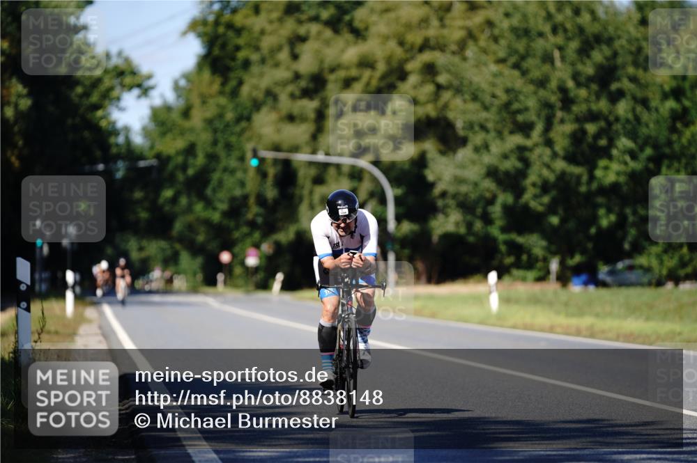 07.09.2025 - 19. Norderstedt Triathlon Michael Burmester http://msf.ph/oto/8838148 07.09.2025 14:26:12 Radfahren 1456 meine-sportfotos.de