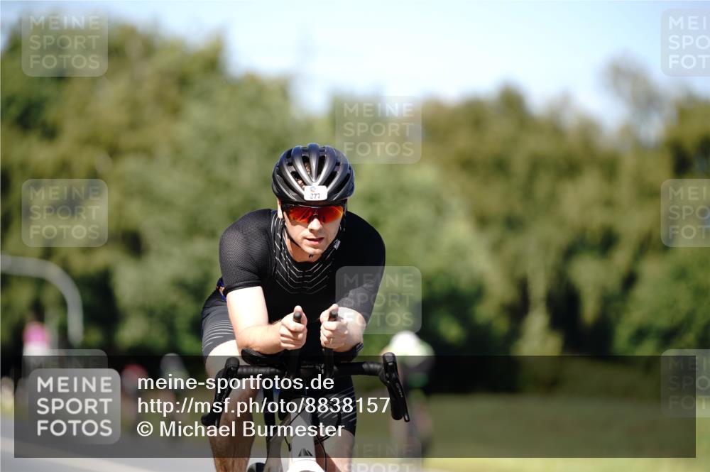 07.09.2025 - 19. Norderstedt Triathlon Michael Burmester http://msf.ph/oto/8838157 07.09.2025 14:26:24 Radfahren 469, 877 meine-sportfotos.de