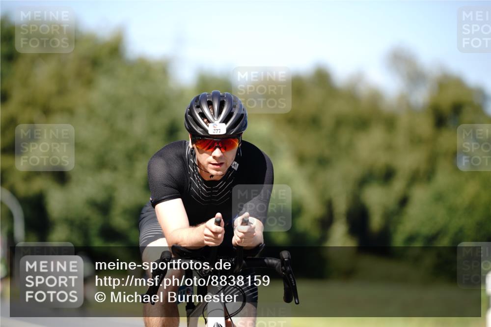 07.09.2025 - 19. Norderstedt Triathlon Michael Burmester http://msf.ph/oto/8838159 07.09.2025 14:26:24 Radfahren 469, 877 meine-sportfotos.de