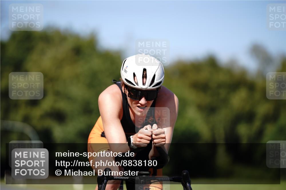 07.09.2025 - 19. Norderstedt Triathlon Michael Burmester http://msf.ph/oto/8838180 07.09.2025 14:26:41 Radfahren 1001 meine-sportfotos.de