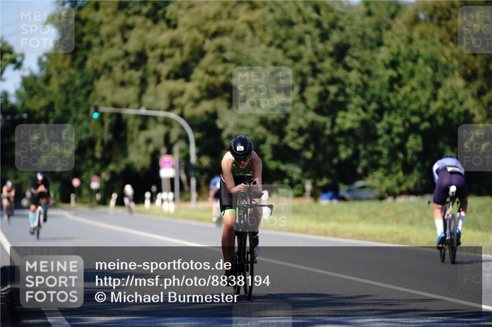 07.09.2025 - 19. Norderstedt Triathlon Michael Burmester http://msf.ph/oto/8838194 07.09.2025 14:26:49 Radfahren 476, 900, 1042 meine-sportfotos.de