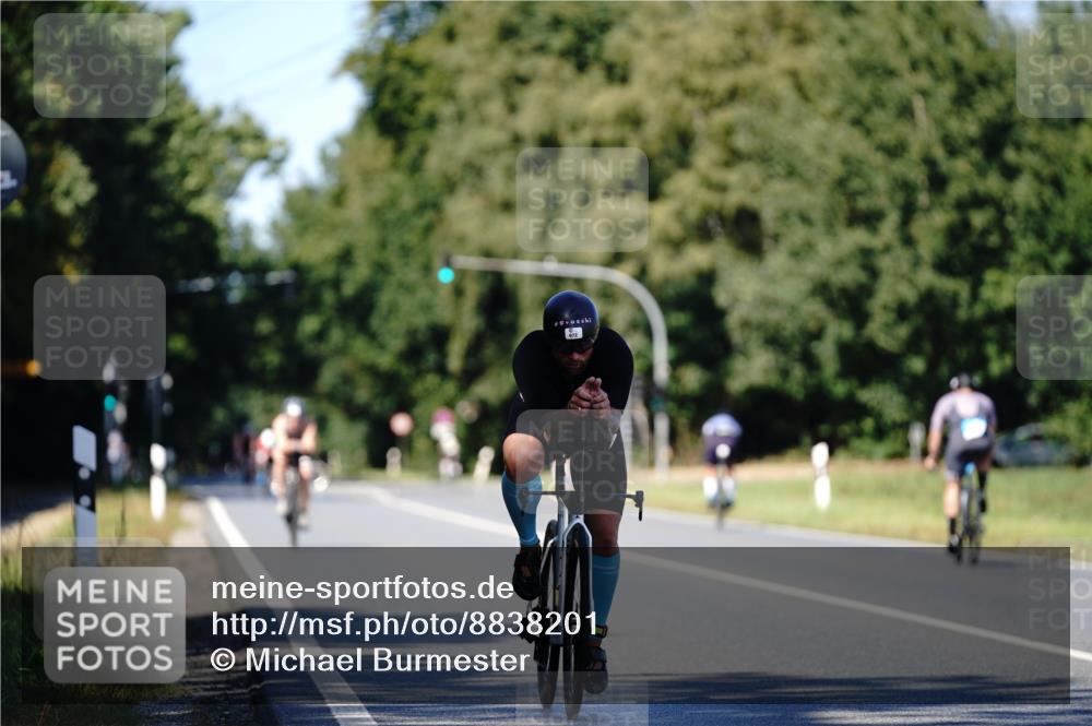 07.09.2025 - 19. Norderstedt Triathlon Michael Burmester http://msf.ph/oto/8838201 07.09.2025 14:26:53 Radfahren 476, 972 meine-sportfotos.de