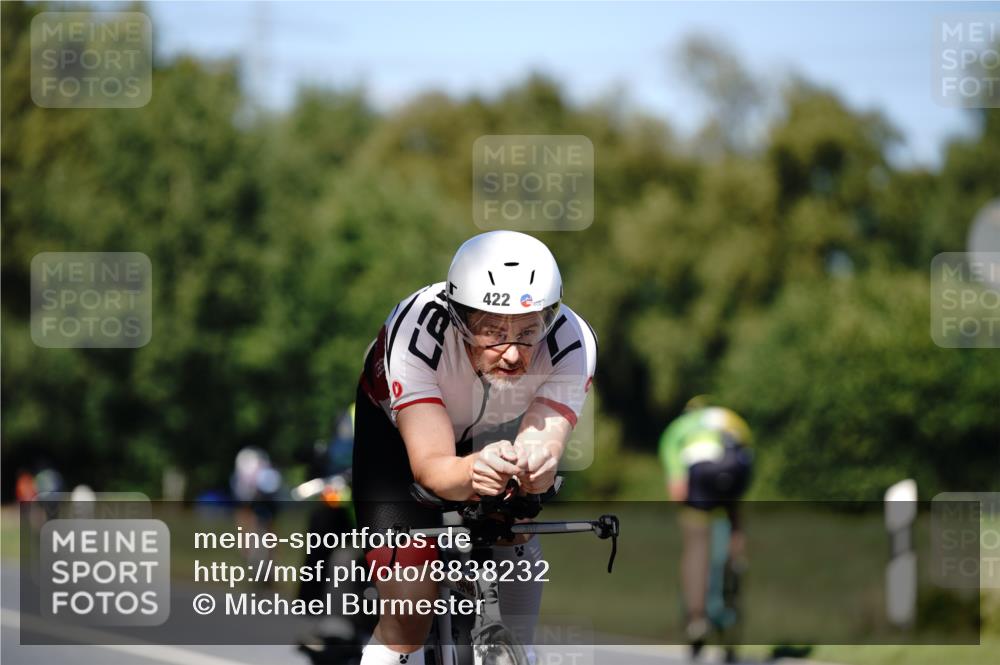 07.09.2025 - 19. Norderstedt Triathlon Michael Burmester http://msf.ph/oto/8838232 07.09.2025 14:27:30 Radfahren 422 meine-sportfotos.de