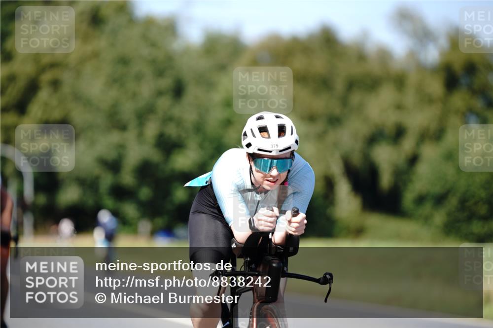 07.09.2025 - 19. Norderstedt Triathlon Michael Burmester http://msf.ph/oto/8838242 07.09.2025 14:27:37 Radfahren 379, 428, 460, 905 meine-sportfotos.de