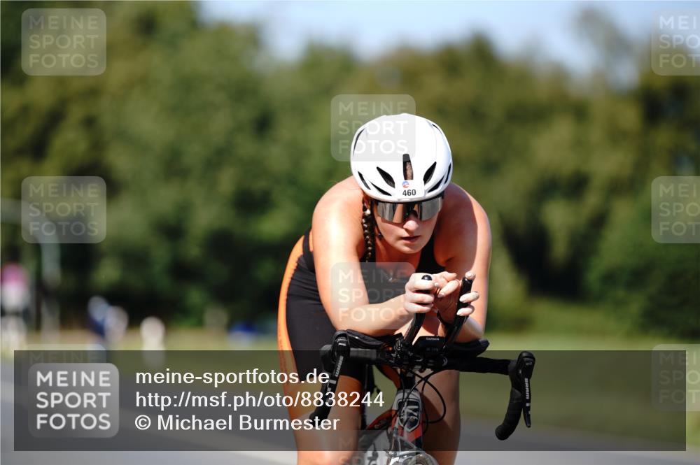 07.09.2025 - 19. Norderstedt Triathlon Michael Burmester http://msf.ph/oto/8838244 07.09.2025 14:27:38 Radfahren 379, 428, 460, 1404 meine-sportfotos.de