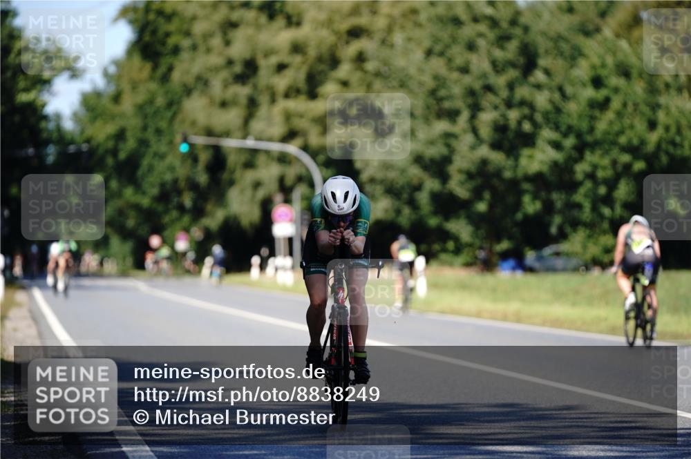 07.09.2025 - 19. Norderstedt Triathlon Michael Burmester http://msf.ph/oto/8838249 07.09.2025 14:27:45 Radfahren 1507 meine-sportfotos.de