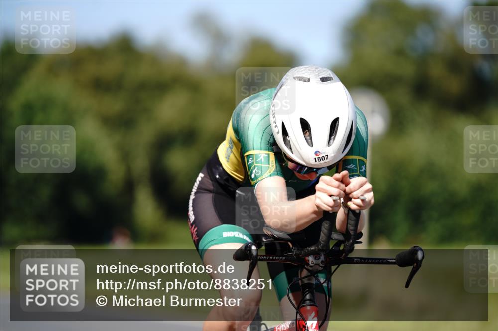 07.09.2025 - 19. Norderstedt Triathlon Michael Burmester http://msf.ph/oto/8838251 07.09.2025 14:27:46 Radfahren 1507 meine-sportfotos.de