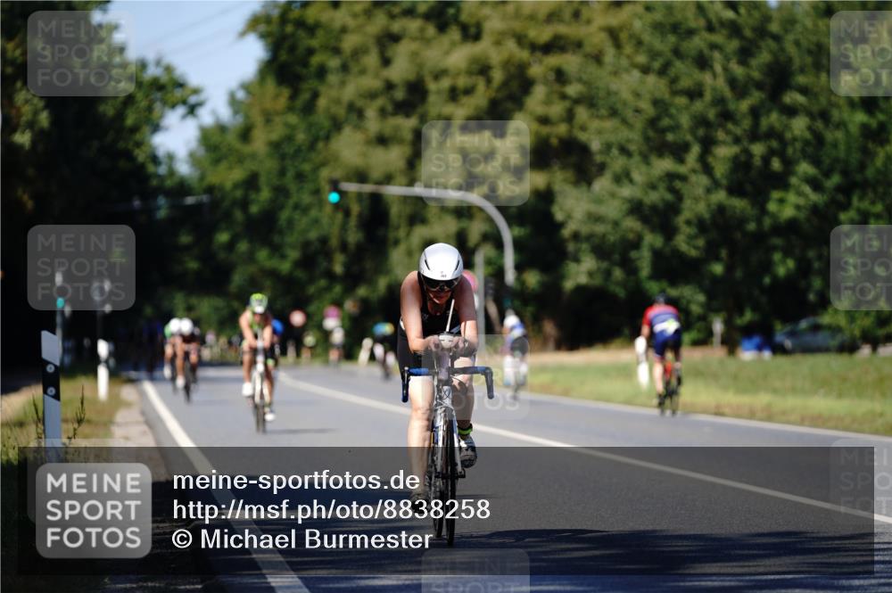 07.09.2025 - 19. Norderstedt Triathlon Michael Burmester http://msf.ph/oto/8838258 07.09.2025 14:28:00 Radfahren 462 meine-sportfotos.de