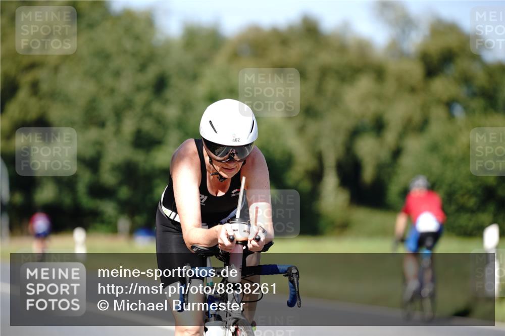 07.09.2025 - 19. Norderstedt Triathlon Michael Burmester http://msf.ph/oto/8838261 07.09.2025 14:28:01 Radfahren 462 meine-sportfotos.de