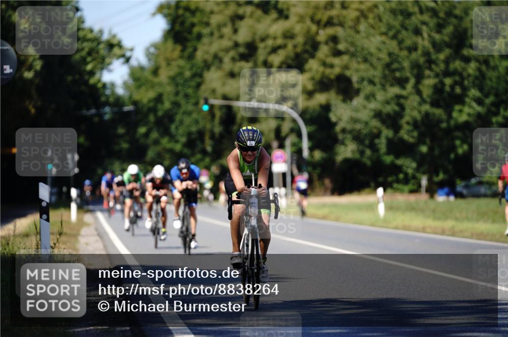 07.09.2025 - 19. Norderstedt Triathlon Michael Burmester http://msf.ph/oto/8838264 07.09.2025 14:28:04 Radfahren 462, 474, 981, 1008 meine-sportfotos.de