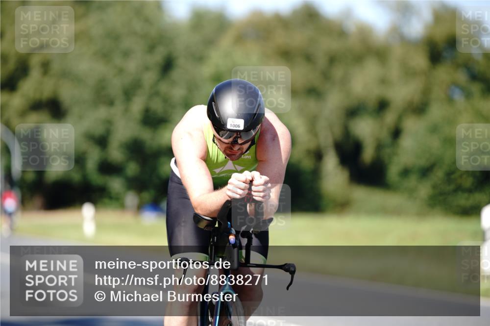 07.09.2025 - 19. Norderstedt Triathlon Michael Burmester http://msf.ph/oto/8838271 07.09.2025 14:28:09 Radfahren 981, 1006, 1008, 1015, 1036, 1040 meine-sportfotos.de