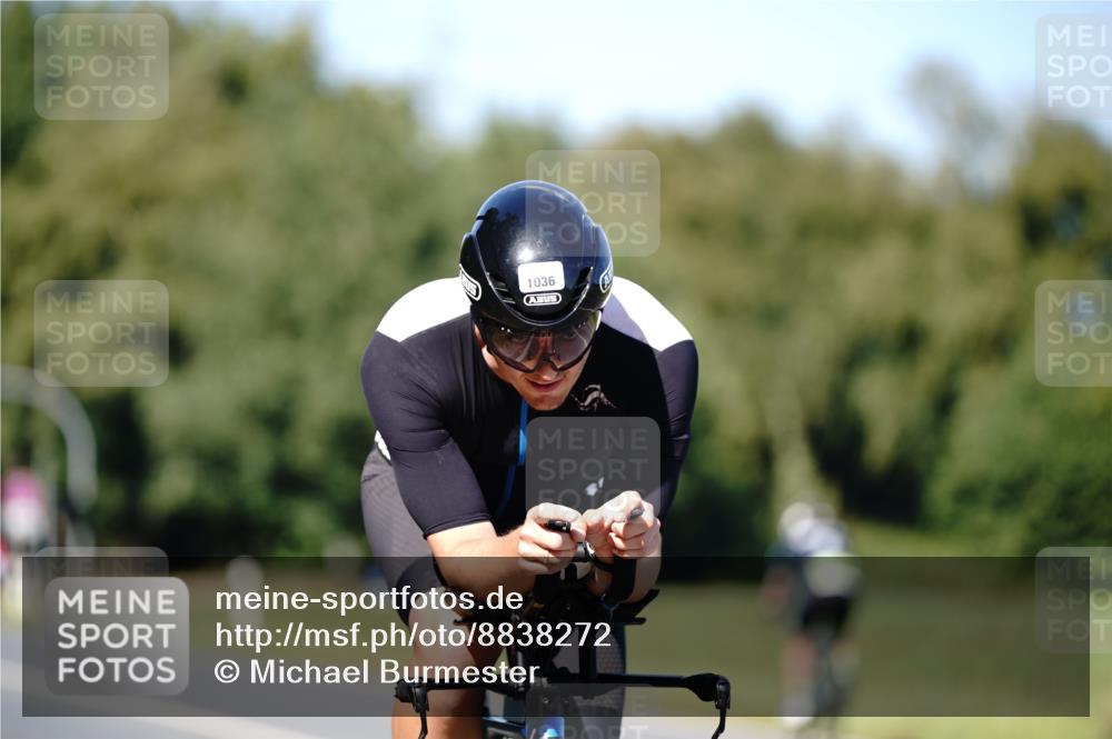 07.09.2025 - 19. Norderstedt Triathlon Michael Burmester http://msf.ph/oto/8838272 07.09.2025 14:28:12 Radfahren 1006, 1036, 1040 meine-sportfotos.de