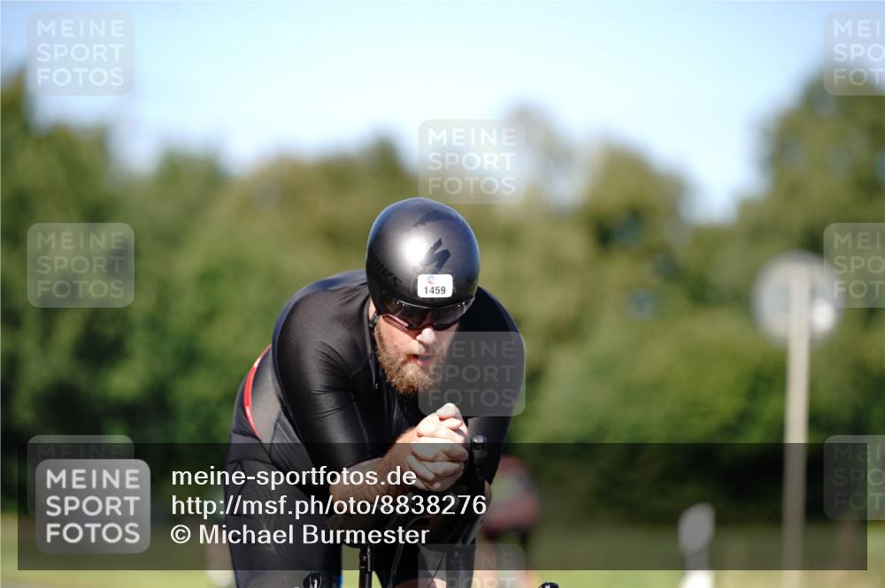 07.09.2025 - 19. Norderstedt Triathlon Michael Burmester http://msf.ph/oto/8838276 07.09.2025 14:28:16 Radfahren 1459 meine-sportfotos.de