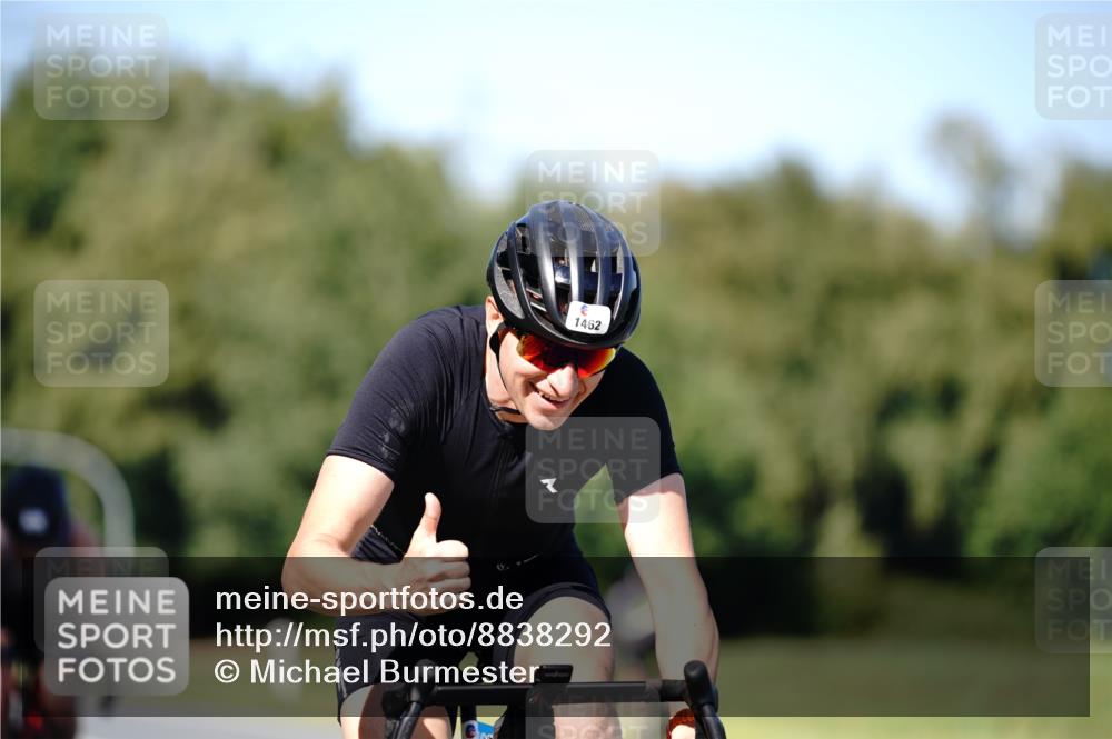 07.09.2025 - 19. Norderstedt Triathlon Michael Burmester http://msf.ph/oto/8838292 07.09.2025 14:28:41 Radfahren 420, 449, 963, 1462 meine-sportfotos.de