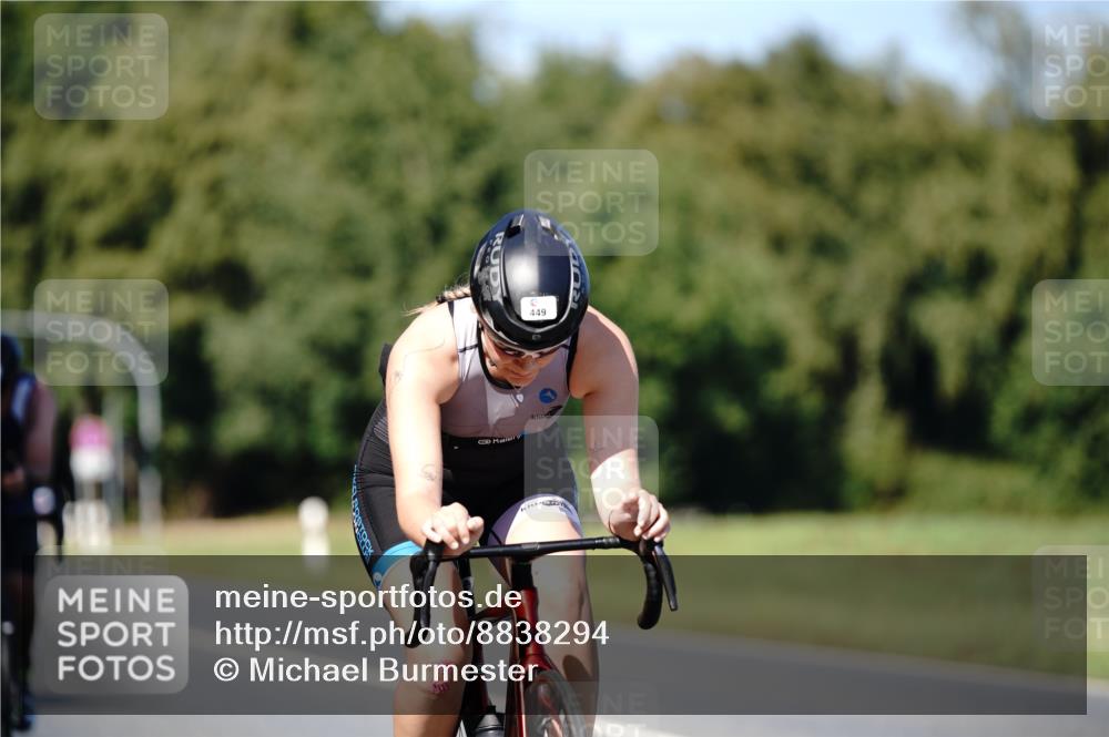 07.09.2025 - 19. Norderstedt Triathlon Michael Burmester http://msf.ph/oto/8838294 07.09.2025 14:28:42 Radfahren 420, 449, 963, 1462 meine-sportfotos.de