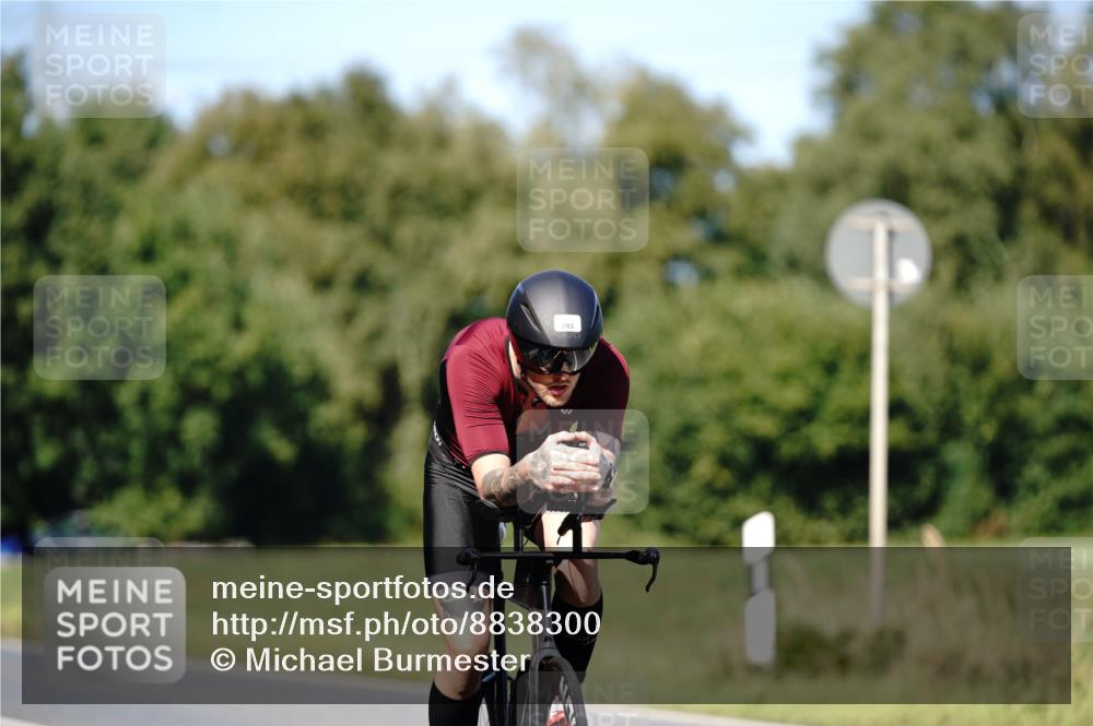 07.09.2025 - 19. Norderstedt Triathlon Michael Burmester http://msf.ph/oto/8838300 07.09.2025 14:28:51 Radfahren 393, 964, 1034 meine-sportfotos.de