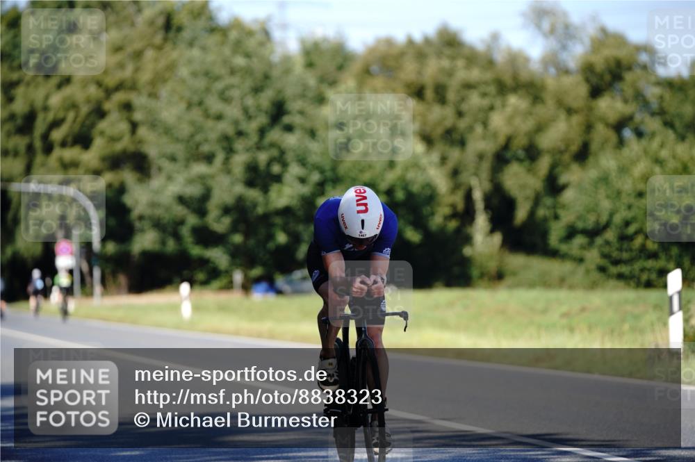 07.09.2025 - 19. Norderstedt Triathlon Michael Burmester http://msf.ph/oto/8838323 07.09.2025 14:29:09 Radfahren 373, 391, 463, 1467 meine-sportfotos.de