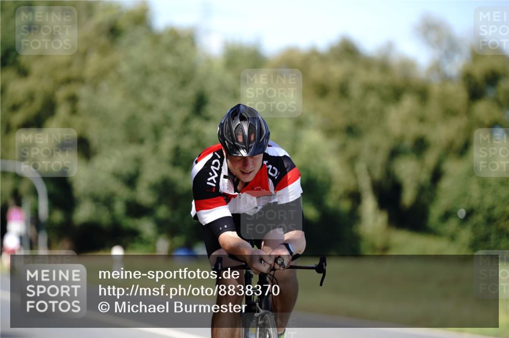 07.09.2025 - 19. Norderstedt Triathlon Michael Burmester http://msf.ph/oto/8838370 07.09.2025 14:29:41 Radfahren 427, 1020 meine-sportfotos.de