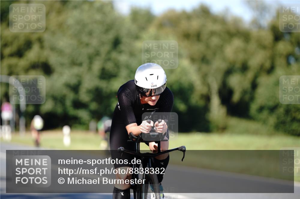07.09.2025 - 19. Norderstedt Triathlon Michael Burmester http://msf.ph/oto/8838382 07.09.2025 14:29:50 Radfahren 1414 meine-sportfotos.de