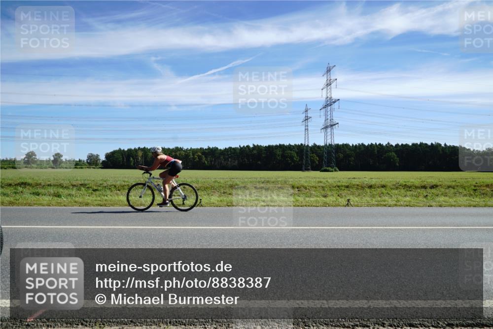 07.09.2025 - 19. Norderstedt Triathlon Michael Burmester http://msf.ph/oto/8838387 07.09.2025 12:06:18 Radfahren 189, 299 meine-sportfotos.de