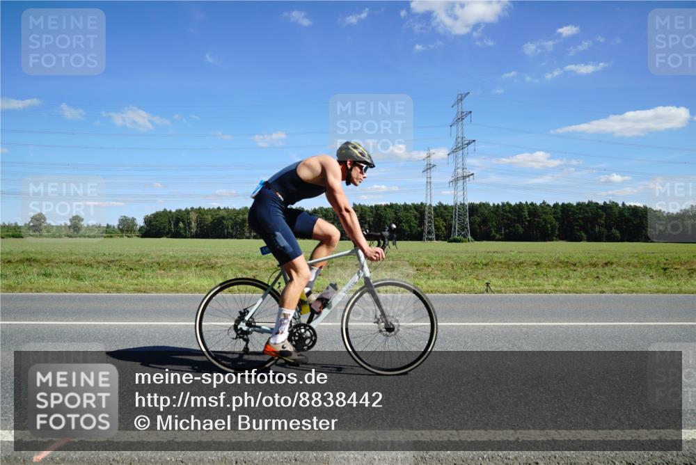 07.09.2025 - 19. Norderstedt Triathlon Michael Burmester http://msf.ph/oto/8838442 07.09.2025 14:16:22 Radfahren 391, 1042, 1408, 1459 meine-sportfotos.de