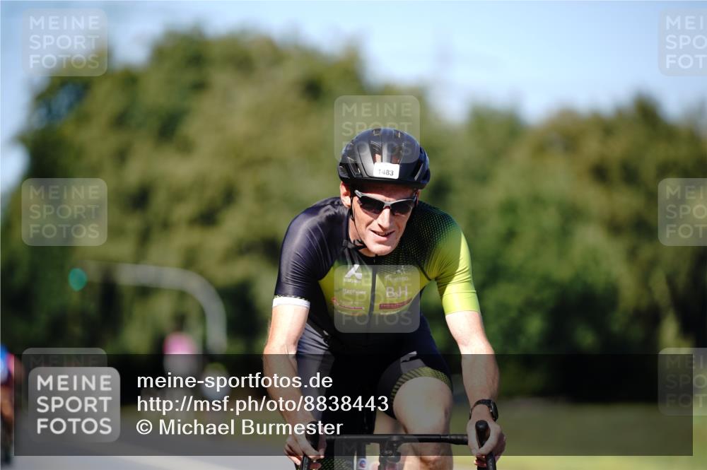 07.09.2025 - 19. Norderstedt Triathlon Michael Burmester http://msf.ph/oto/8838443 07.09.2025 14:30:39 Radfahren 1022, 1483 meine-sportfotos.de