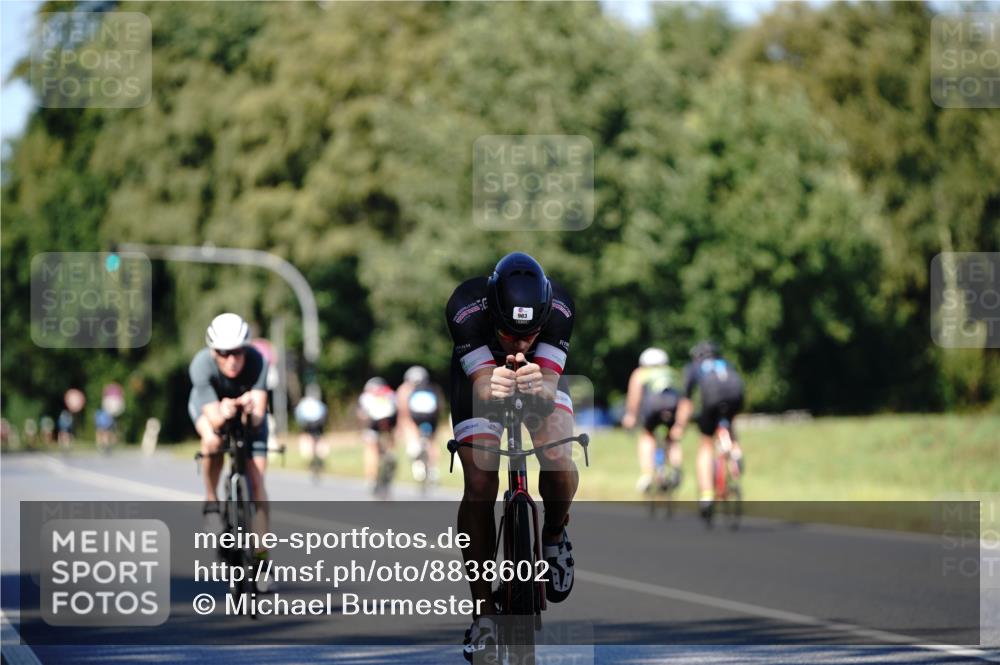 07.09.2025 - 19. Norderstedt Triathlon Michael Burmester http://msf.ph/oto/8838602 07.09.2025 14:32:56 Radfahren 983, 1508 meine-sportfotos.de