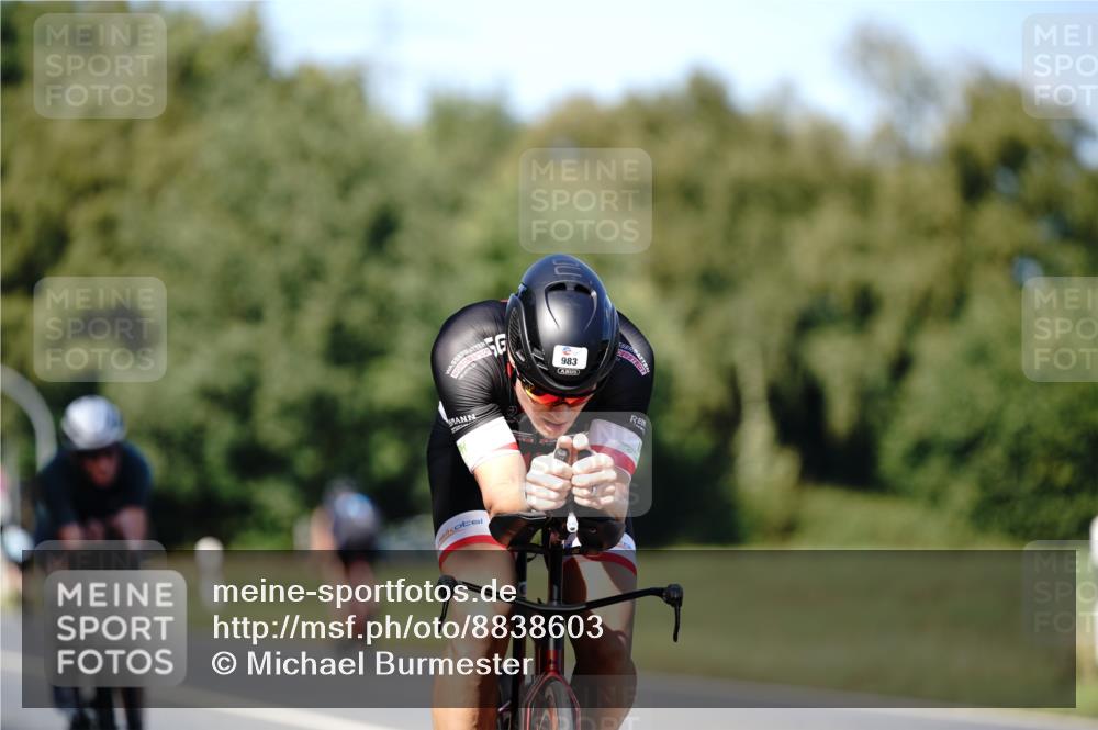 07.09.2025 - 19. Norderstedt Triathlon Michael Burmester http://msf.ph/oto/8838603 07.09.2025 14:32:56 Radfahren 983, 1508 meine-sportfotos.de