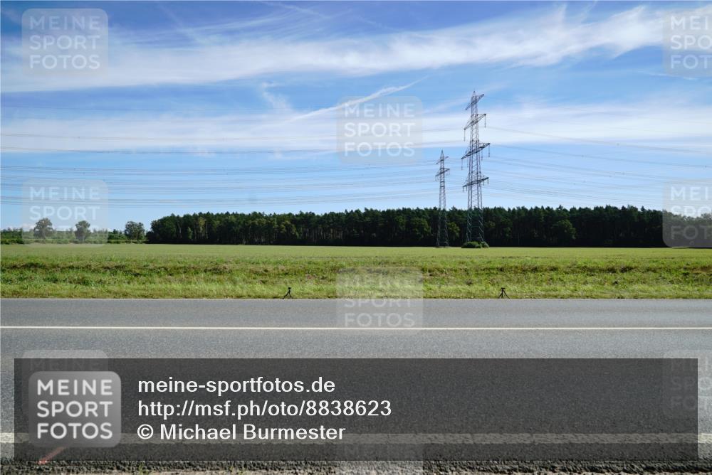 07.09.2025 - 19. Norderstedt Triathlon Michael Burmester http://msf.ph/oto/8838623 07.09.2025 12:08:00 Radfahren 765 meine-sportfotos.de