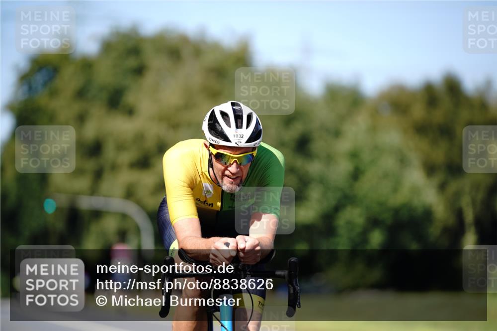 07.09.2025 - 19. Norderstedt Triathlon Michael Burmester http://msf.ph/oto/8838626 07.09.2025 14:33:14 Radfahren 1032 meine-sportfotos.de