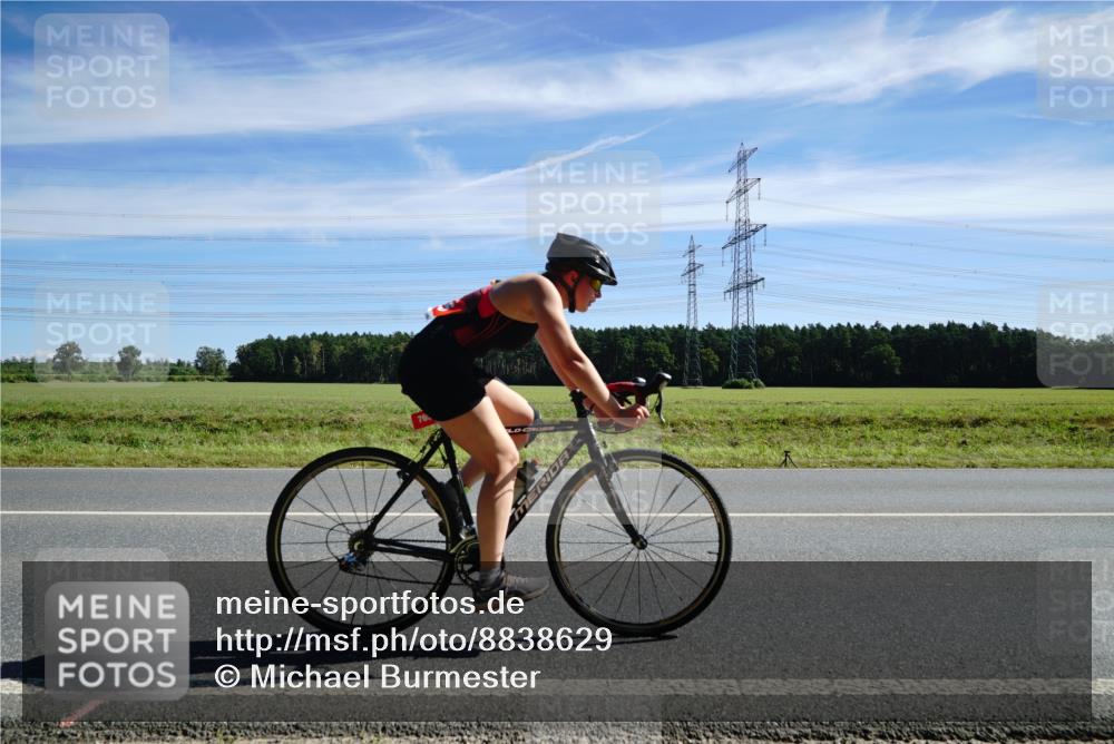 07.09.2025 - 19. Norderstedt Triathlon Michael Burmester http://msf.ph/oto/8838629 07.09.2025 12:08:02 Radfahren 765 meine-sportfotos.de