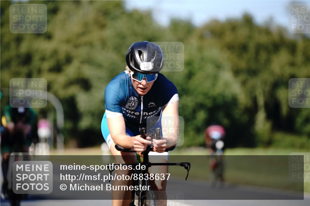 07.09.2025 - 19. Norderstedt Triathlon Michael Burmester http://msf.ph/oto/8838637 07.09.2025 14:33:20 Radfahren 442, 1004, 1502 meine-sportfotos.de