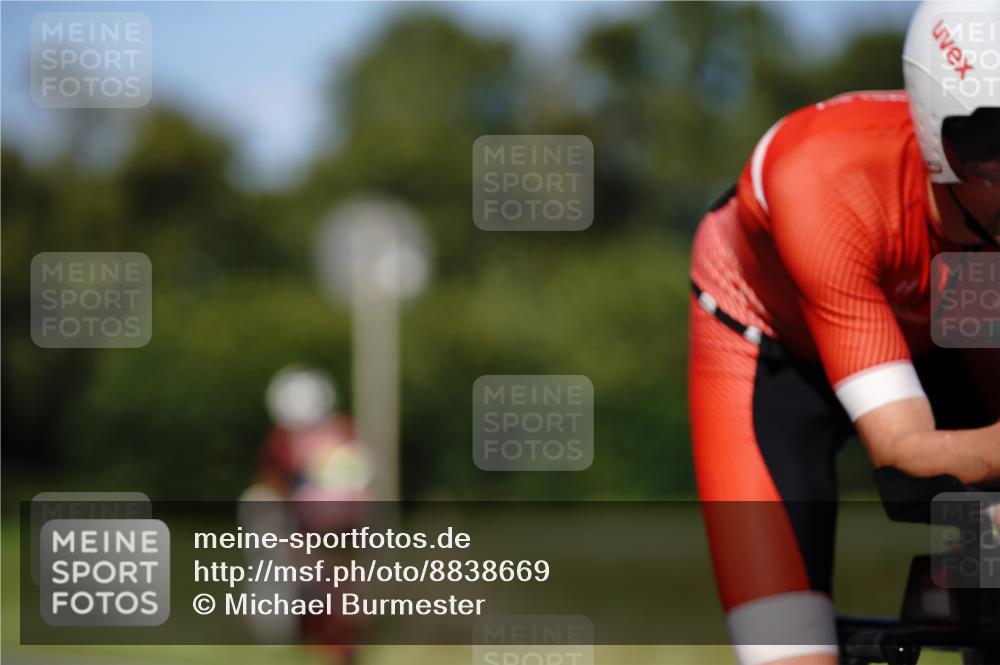07.09.2025 - 19. Norderstedt Triathlon Michael Burmester http://msf.ph/oto/8838669 07.09.2025 14:33:35 Radfahren 440, 446, 975, 1028, 1498 meine-sportfotos.de
