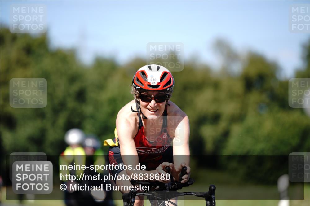 07.09.2025 - 19. Norderstedt Triathlon Michael Burmester http://msf.ph/oto/8838680 07.09.2025 14:33:39 Radfahren 440, 1028, 1498 meine-sportfotos.de