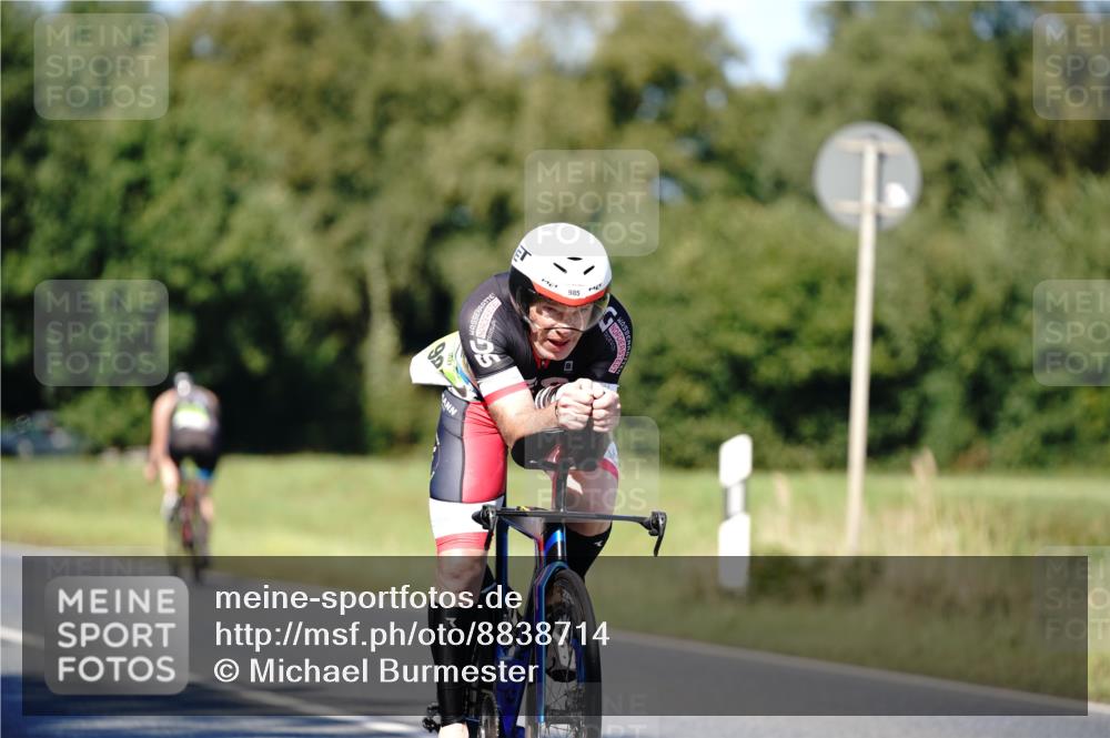 07.09.2025 - 19. Norderstedt Triathlon Michael Burmester http://msf.ph/oto/8838714 07.09.2025 14:34:06 Radfahren 962, 985, 997, 1039 meine-sportfotos.de