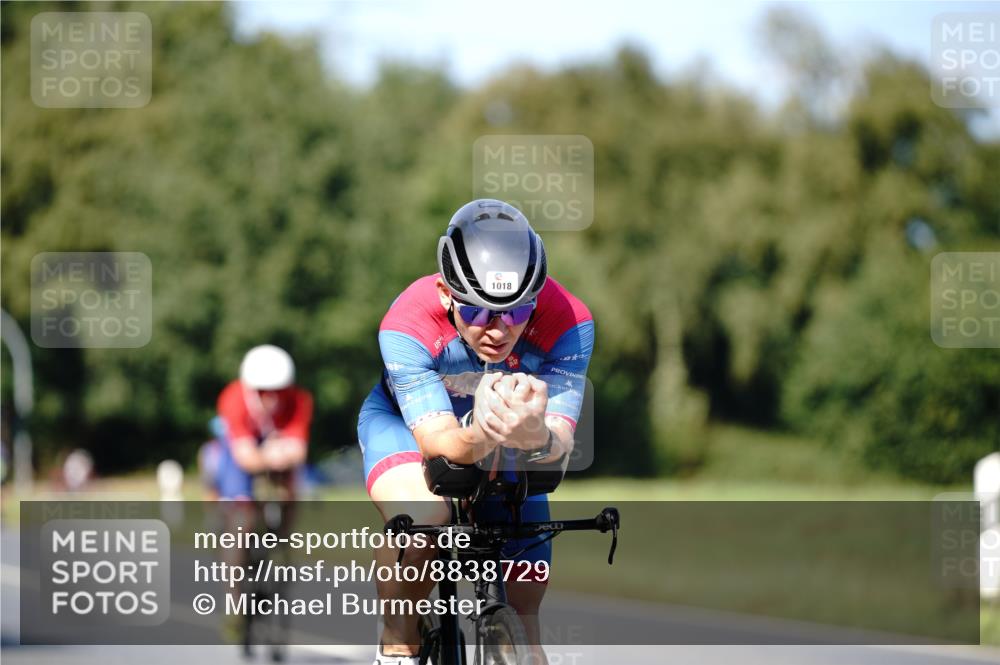 07.09.2025 - 19. Norderstedt Triathlon Michael Burmester http://msf.ph/oto/8838729 07.09.2025 14:34:17 Radfahren 366, 1018, 1439 meine-sportfotos.de