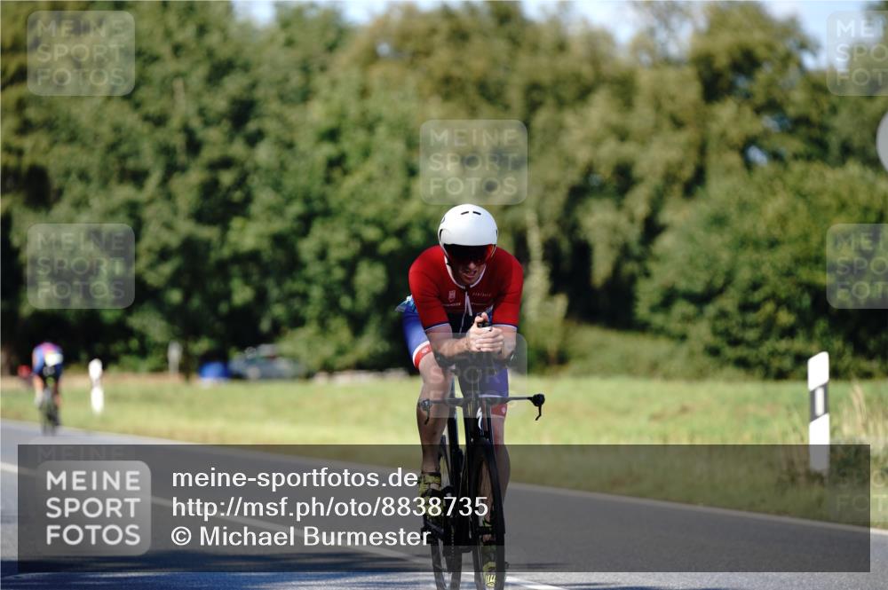 07.09.2025 - 19. Norderstedt Triathlon Michael Burmester http://msf.ph/oto/8838735 07.09.2025 14:34:18 Radfahren 366, 1018, 1439, 1504 meine-sportfotos.de