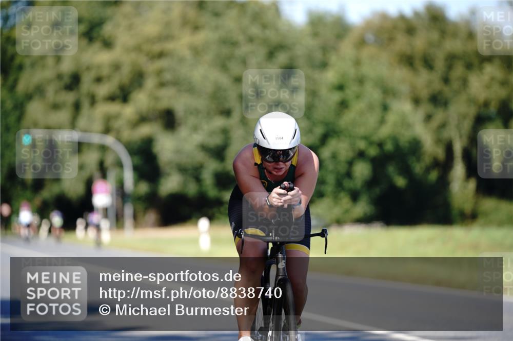 07.09.2025 - 19. Norderstedt Triathlon Michael Burmester http://msf.ph/oto/8838740 07.09.2025 14:34:21 Radfahren 366, 1439, 1504 meine-sportfotos.de