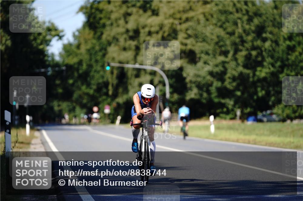 07.09.2025 - 19. Norderstedt Triathlon Michael Burmester http://msf.ph/oto/8838744 07.09.2025 14:34:30 Radfahren 477 meine-sportfotos.de