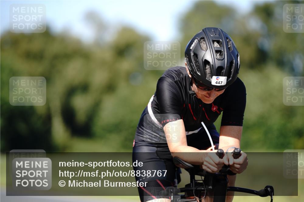 07.09.2025 - 19. Norderstedt Triathlon Michael Burmester http://msf.ph/oto/8838767 07.09.2025 14:34:53 Radfahren 417, 447, 965, 978, 1011 meine-sportfotos.de