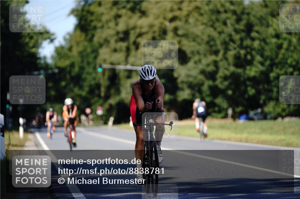07.09.2025 - 19. Norderstedt Triathlon Michael Burmester http://msf.ph/oto/8838781 07.09.2025 14:35:04 Radfahren 377, 1497 meine-sportfotos.de