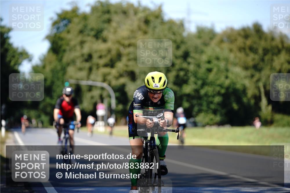 07.09.2025 - 19. Norderstedt Triathlon Michael Burmester http://msf.ph/oto/8838821 07.09.2025 14:35:34 Radfahren 374, 1480 meine-sportfotos.de